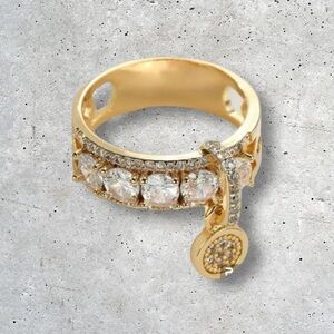 Elegant Inlaid Pave Cubic Zirconia Pendent Ring